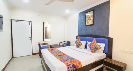 FabHotel Kanak International Room Type - Deluxe Room