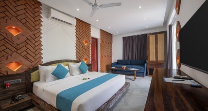Echor Kia - A Boutique Hotel Anjuna Goa Room Type - Premium Room with Balcony (Pool View)