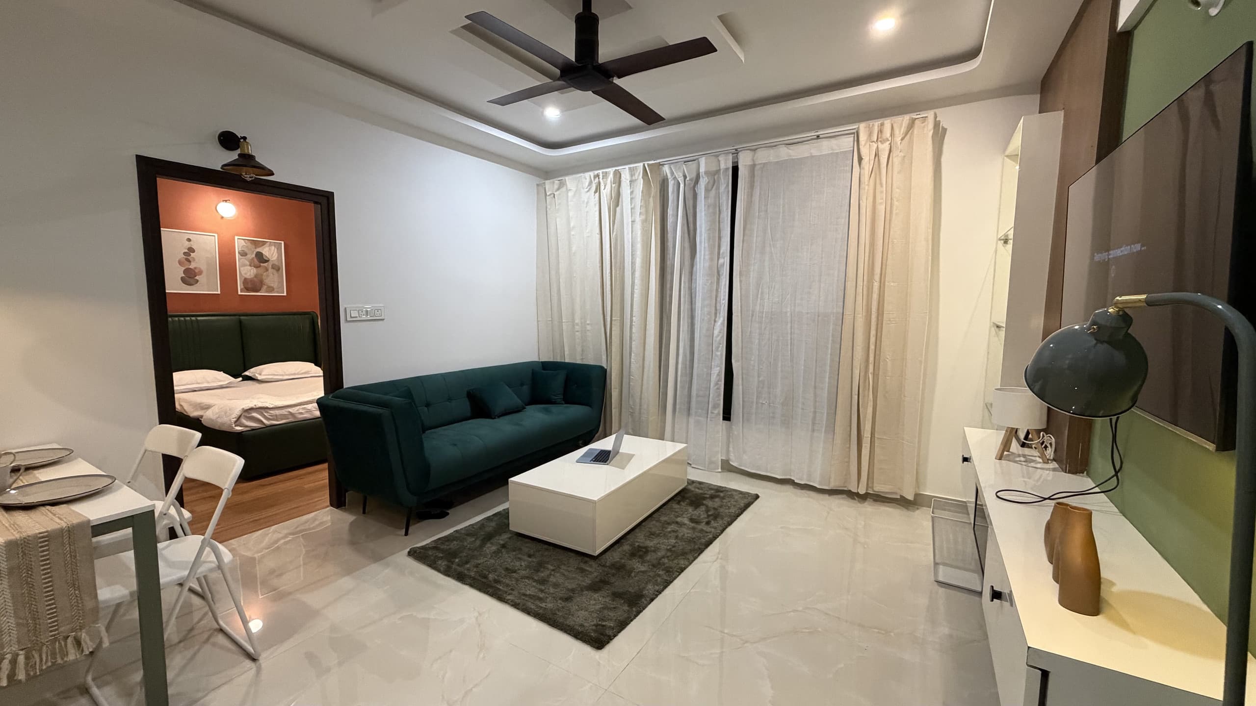Riv AC 5 min to Koramangala Christ College - Tap to explore photos