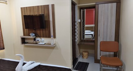 HOTEL DESTINATION Room Type - Super Deluxe Room