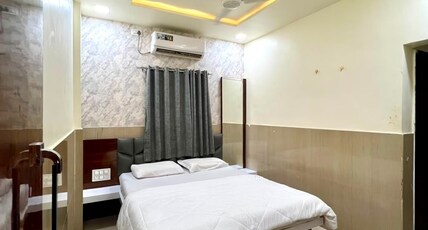 Krushna Lodging Room Type - STANDARD ROOM
