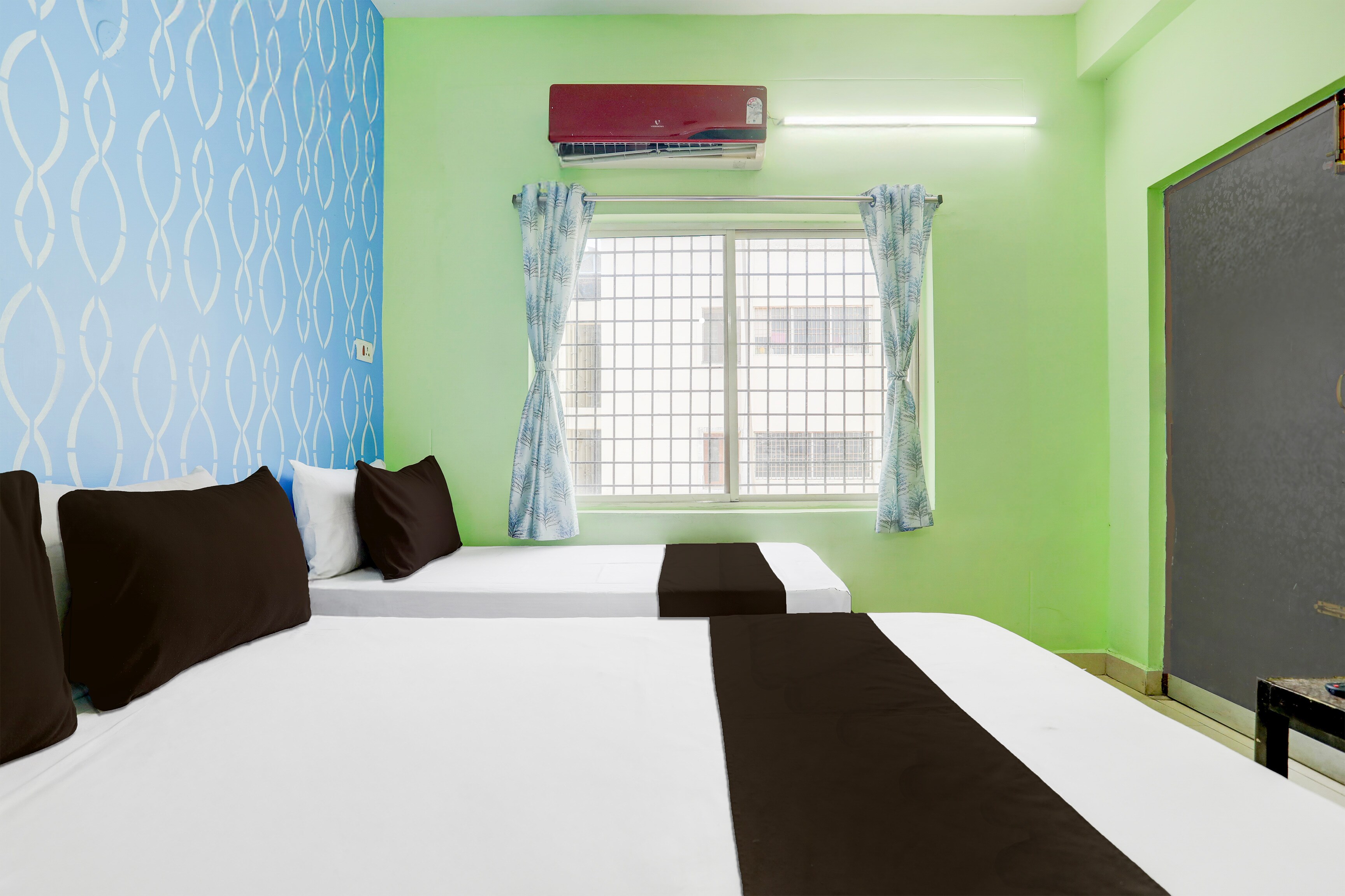 OYO Collection O Tirupati Central Junction Formerly Hotel Adith Grand - Tap to explore photos