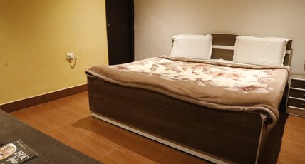 Hotel Om Complex Room Type - Royal Room