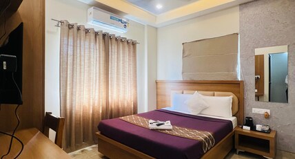 Dreams Inn Room Type - Standard AC Room