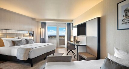 Leonardo Royal Hotel Frankfurt Room Type - Family Triple Room Leonardo Royal Hotel Frankfurt Room Type - Family Triple Room