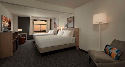 Spark by Hilton Houston Bush Intercontinental Airport Room Type - 2 QUEEN BEDS