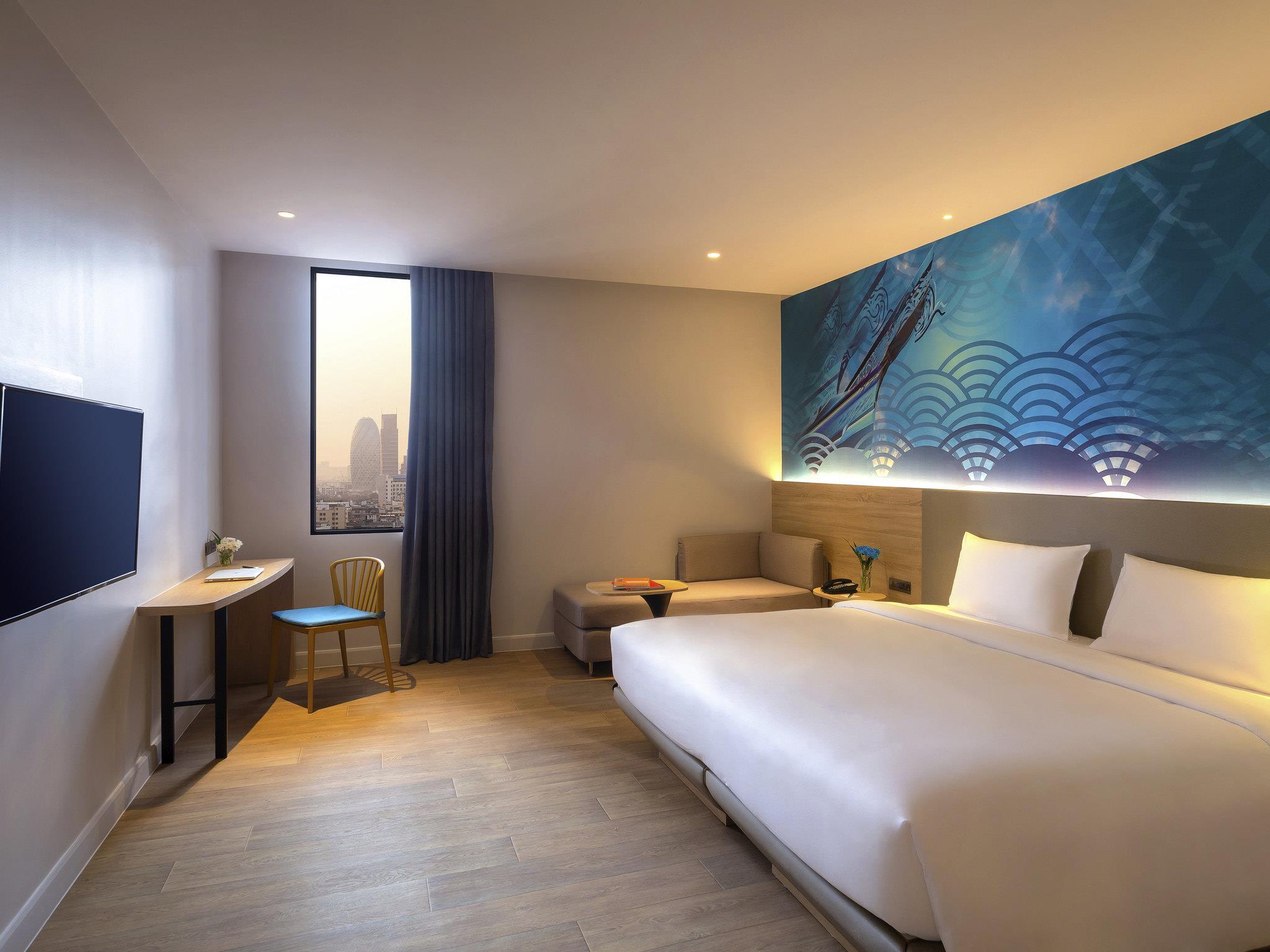 ibis Styles Bangkok Ratchada - Tap to explore photos