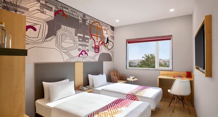Ginger Pondicherry Room Type - Luxe Twin Room