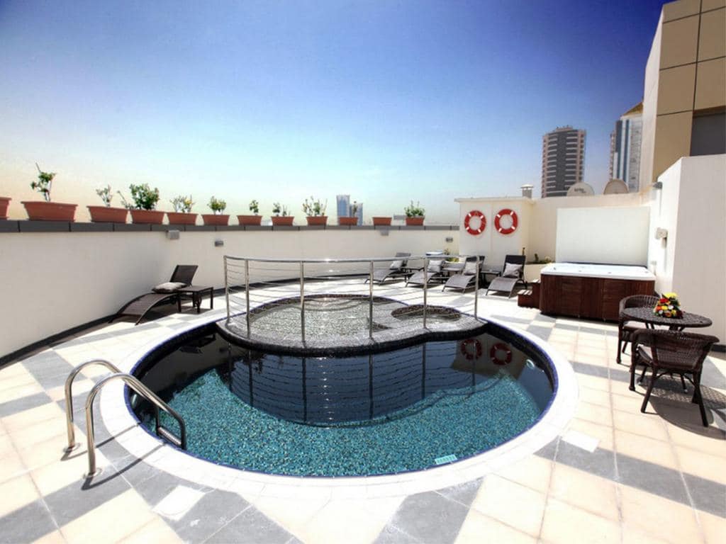 Xclusive Maples Hotel Apartment - Bur Dubai - Tap to explore photos