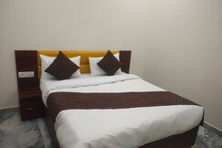 The Om palace home stay