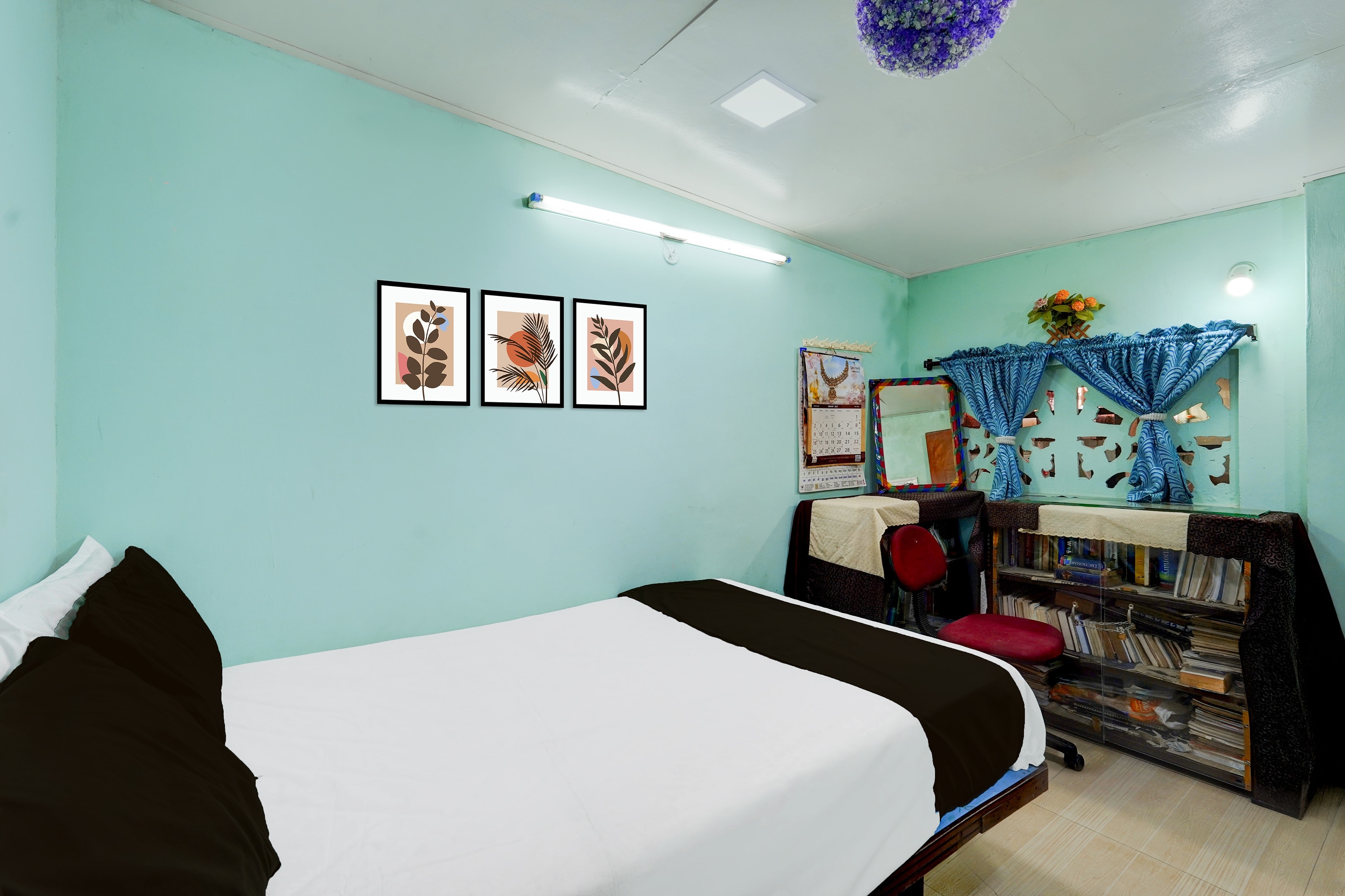 Hotel O PARAM HOMESTAY - Tap to explore photos
