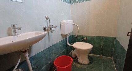 Hotel Metro Regency Room Type - Deluxe Ac Room, Free High Speed Wifi