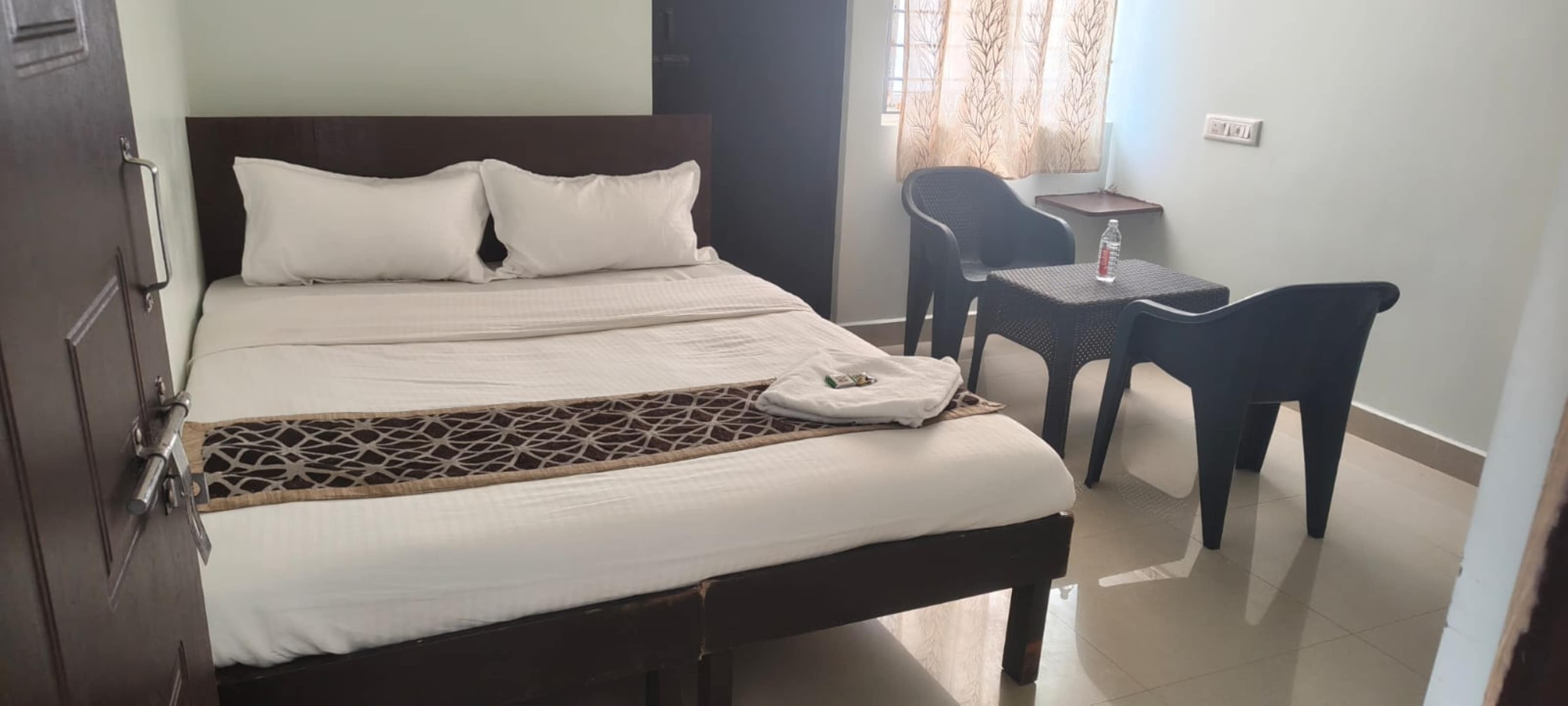 DP RESIDENCY - Tap to explore photos