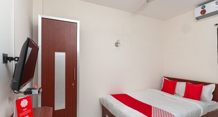 Hotel O Le Mint OMR Room Type - Saver Double