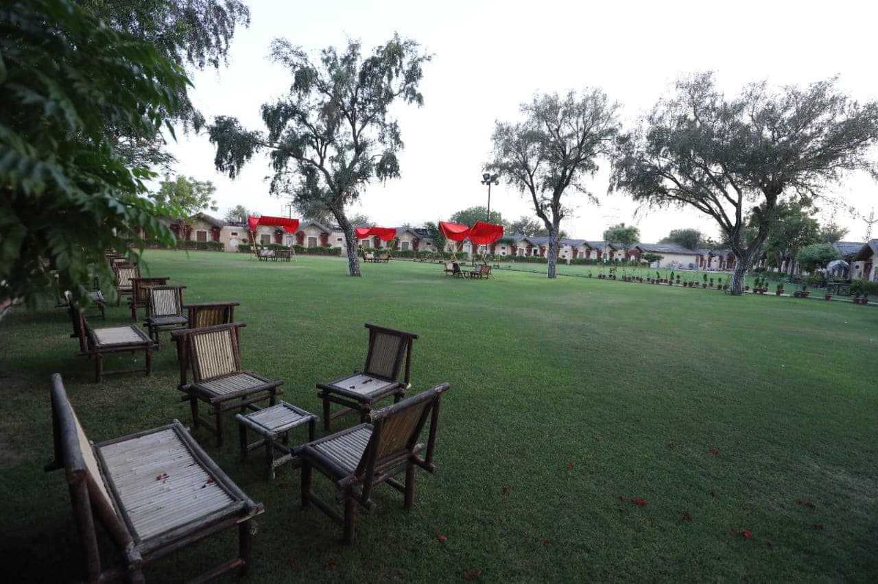HOTEL VIJAYVARGIYA DHANI - Tap to explore photos