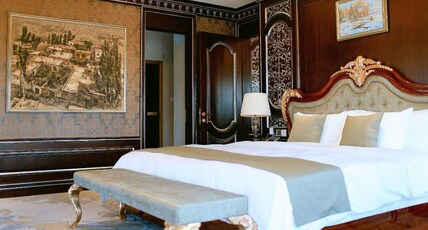 Hotels & Preference Hualing Tbilisi Room Type - Superior Suite