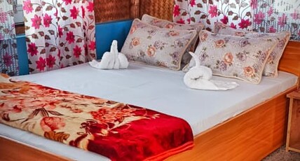 Himali Dara Room Type - Bedroom 2