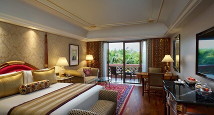 The Leela Palace Bengaluru Room Type - The Leela Signature Room
