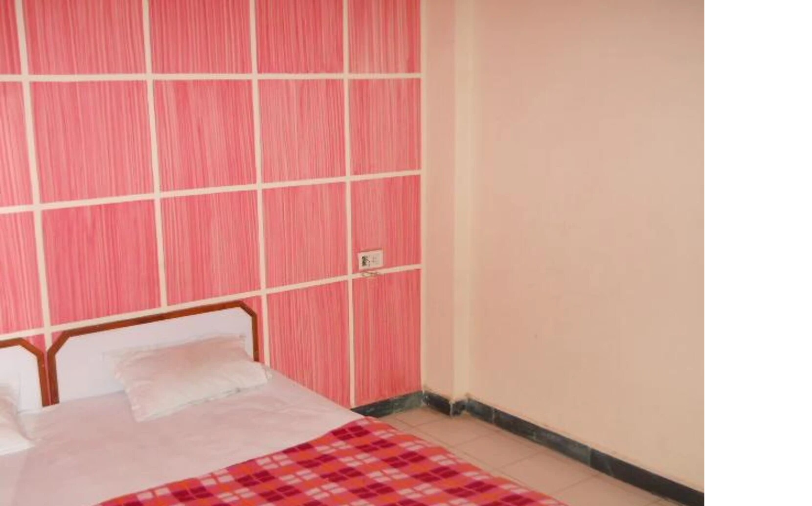 Jain Shree Hotel & Restaurant - Tap to explore photos