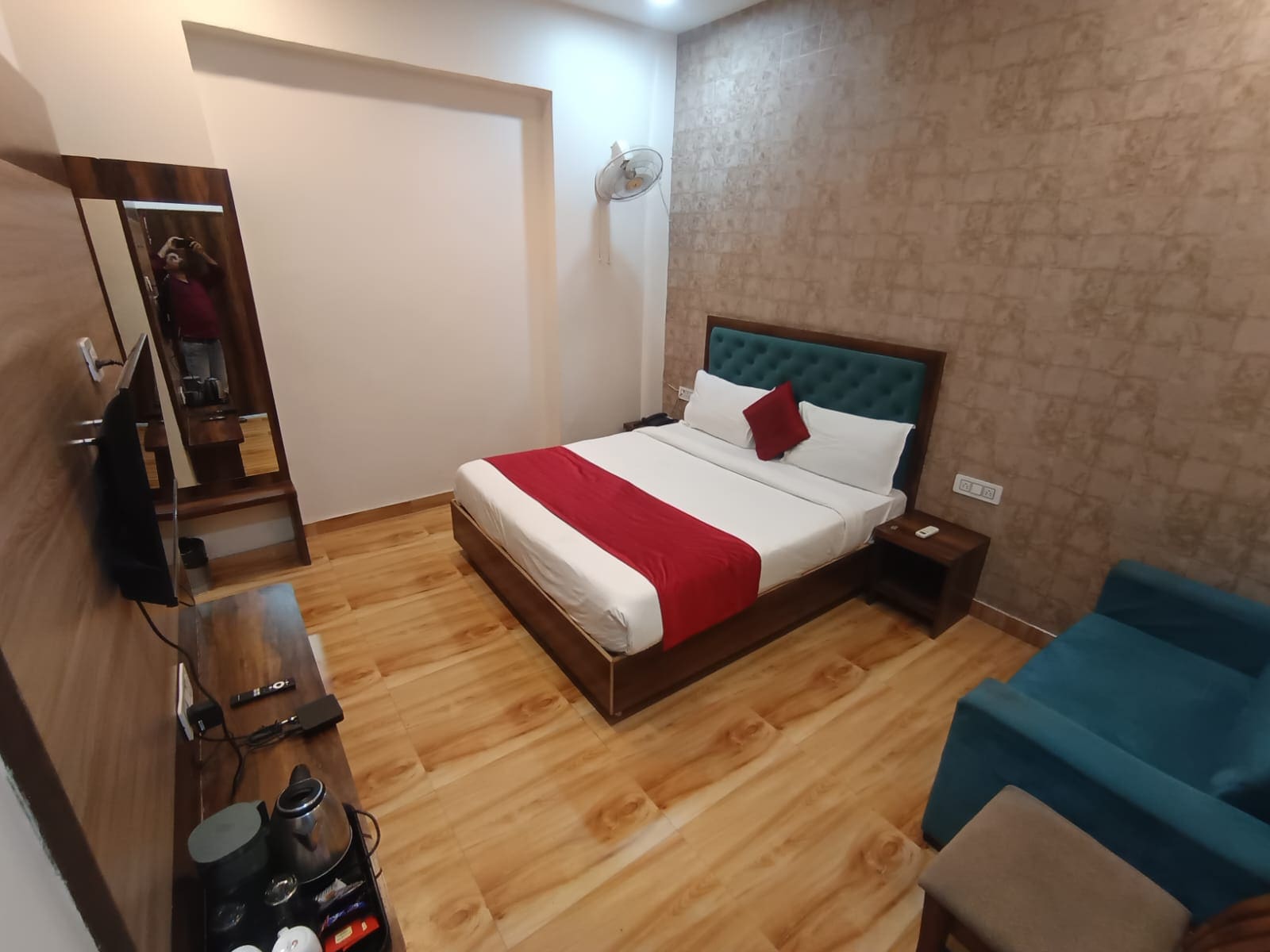 Shree Mukund Homestay - Tap to explore photos