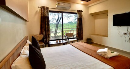 Prakriti Agro Farm Room Type - Standard AC room