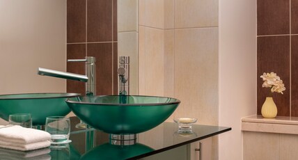 Staybridge Suites Dubai Internet City, an IHG hotel Room Type - 1 King 2 Twin 2 Bedroom Suite City View Staybridge Suites Dubai Internet City, an IHG hotel Room Type - 1 King 2 Twin 2 Bedroom Suite City View