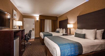 Best Western Yuma Mall Hotel & Suites Room Type - 2 Queen Beds, Non-Smoking, Pillowtop Bed, Microwave, Refrigerator, High Speed Internet Access, Full Best Western Yuma Mall Hotel & Suites Room Type - 2 Queen Beds, Non-Smoking, Pillowtop Bed, Microwave, Refrigerator, High Speed Internet Access, Full