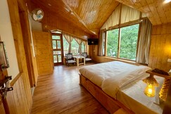The Highgrove House, Manali
