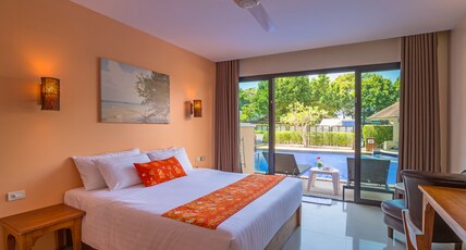 Srisuksant Resort Room Type - Deluxe Pool Access