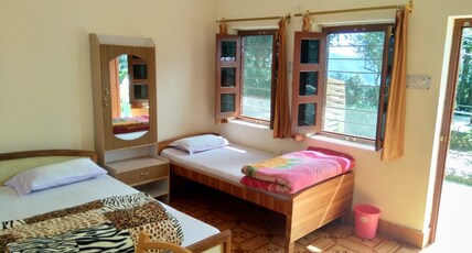 Maa Anandamayee Guest House Room Type - Triple bedroom