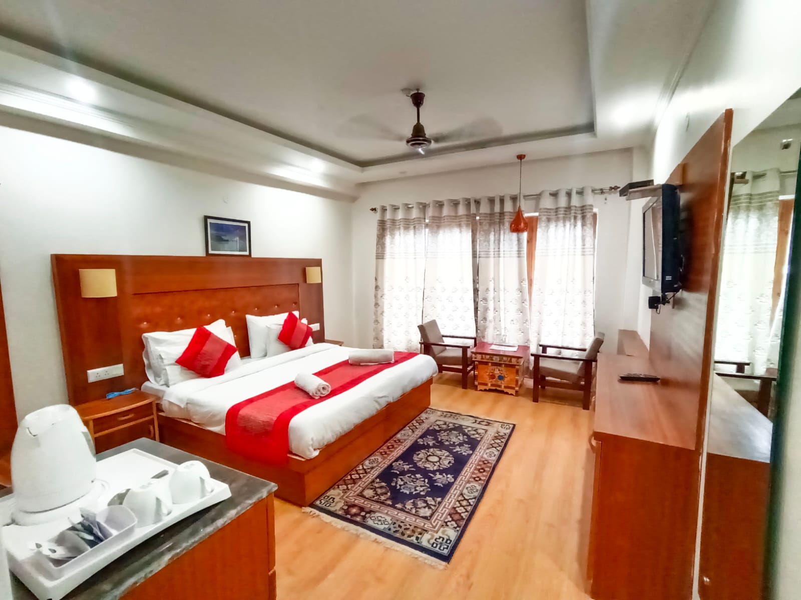 Hotel Kidar - Tap to explore photos