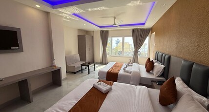 Hotel Renaissance Premium Room Type - Maharaja Suite with Terrace and Ocean View Hotel Renaissance Premium Room Type - Maharaja Suite with Terrace and Ocean View