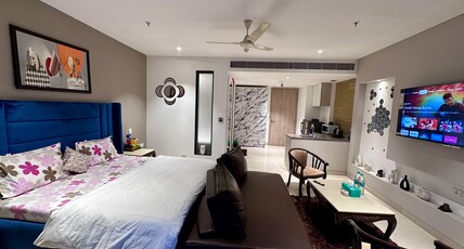 High Rise Luxe Studios at M3M One Key Room Type - Ultra Luxe jacuzzi Studio - Private Patio High Rise Luxe Studios at M3M One Key Room Type - Ultra Luxe jacuzzi Studio - Private Patio
