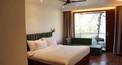 Cardinal Ventus Pines Room Type - Grand Room
