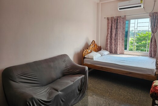 Hotel 7 heaven
