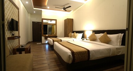 Debrani Greenwood Resort Room Type - Premium Quad Debrani Greenwood Resort Room Type - Premium Quad