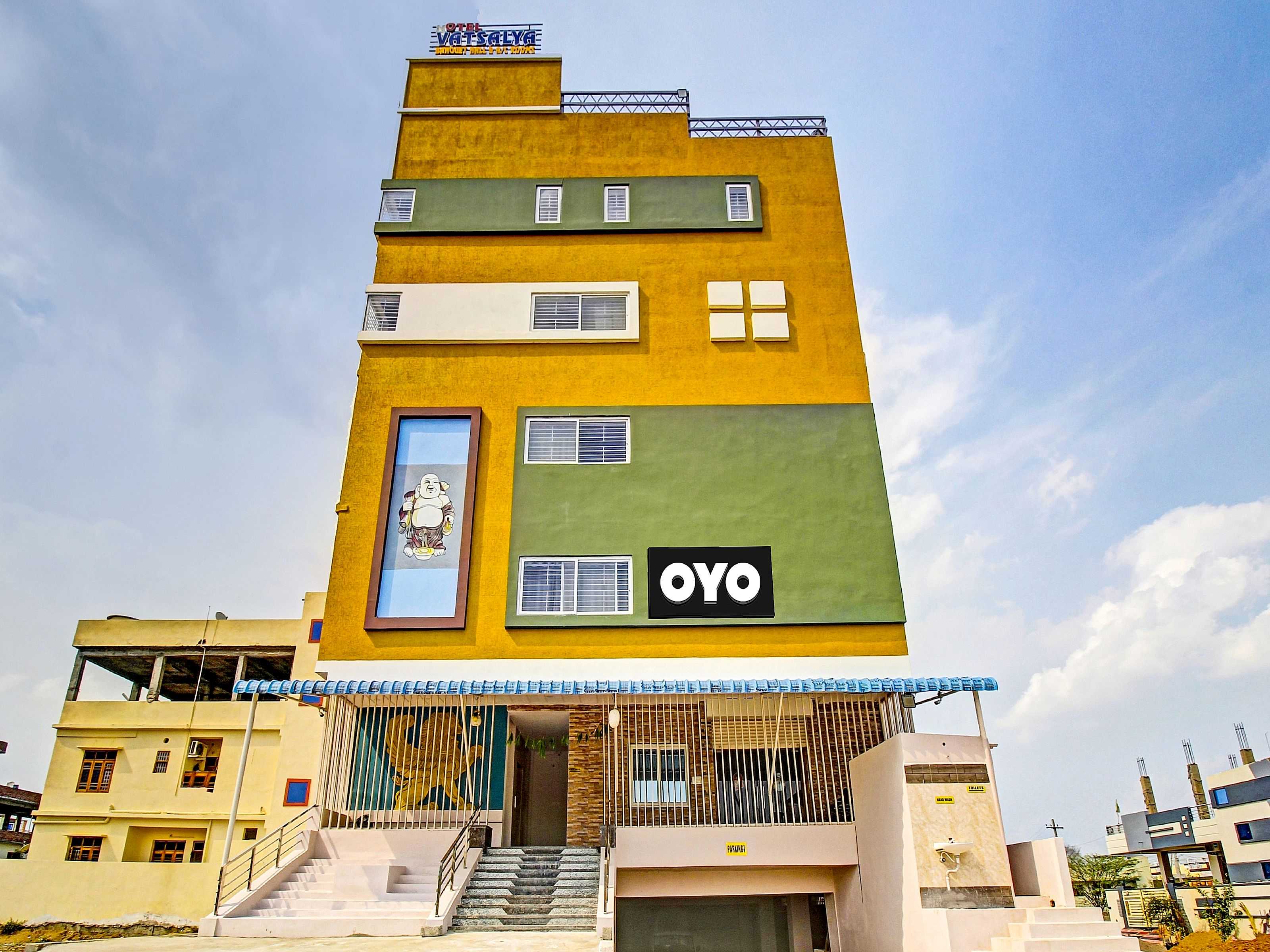 HOTEL VANDANA - Tap to explore photos