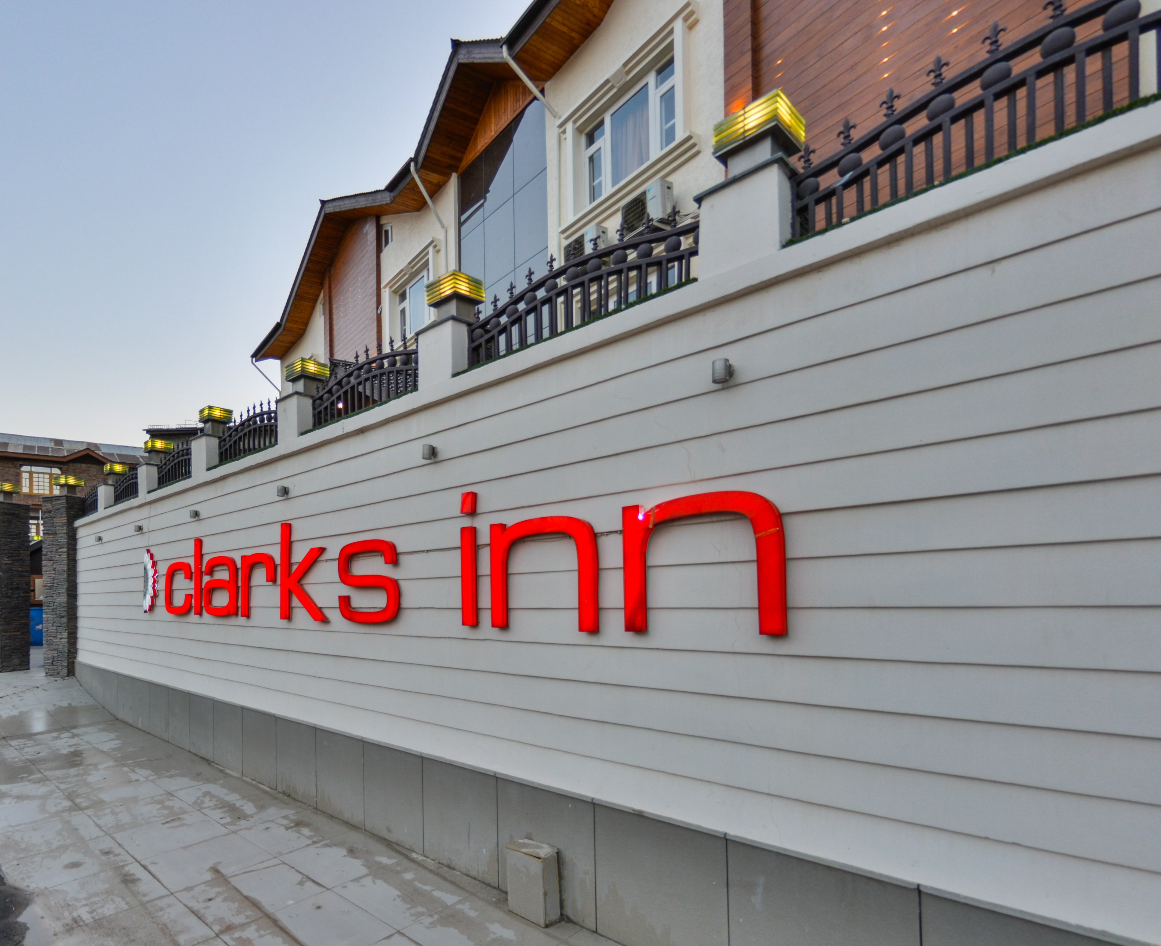 Clarks Inn Srinagar - Tap to explore photos