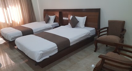 Hotel Redla's Inn Room Type - Twin