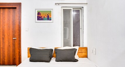 Hotel O Golden Pearl Room Type - Classic