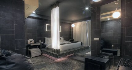 Hotel El Dorado Room Type - Titanium
