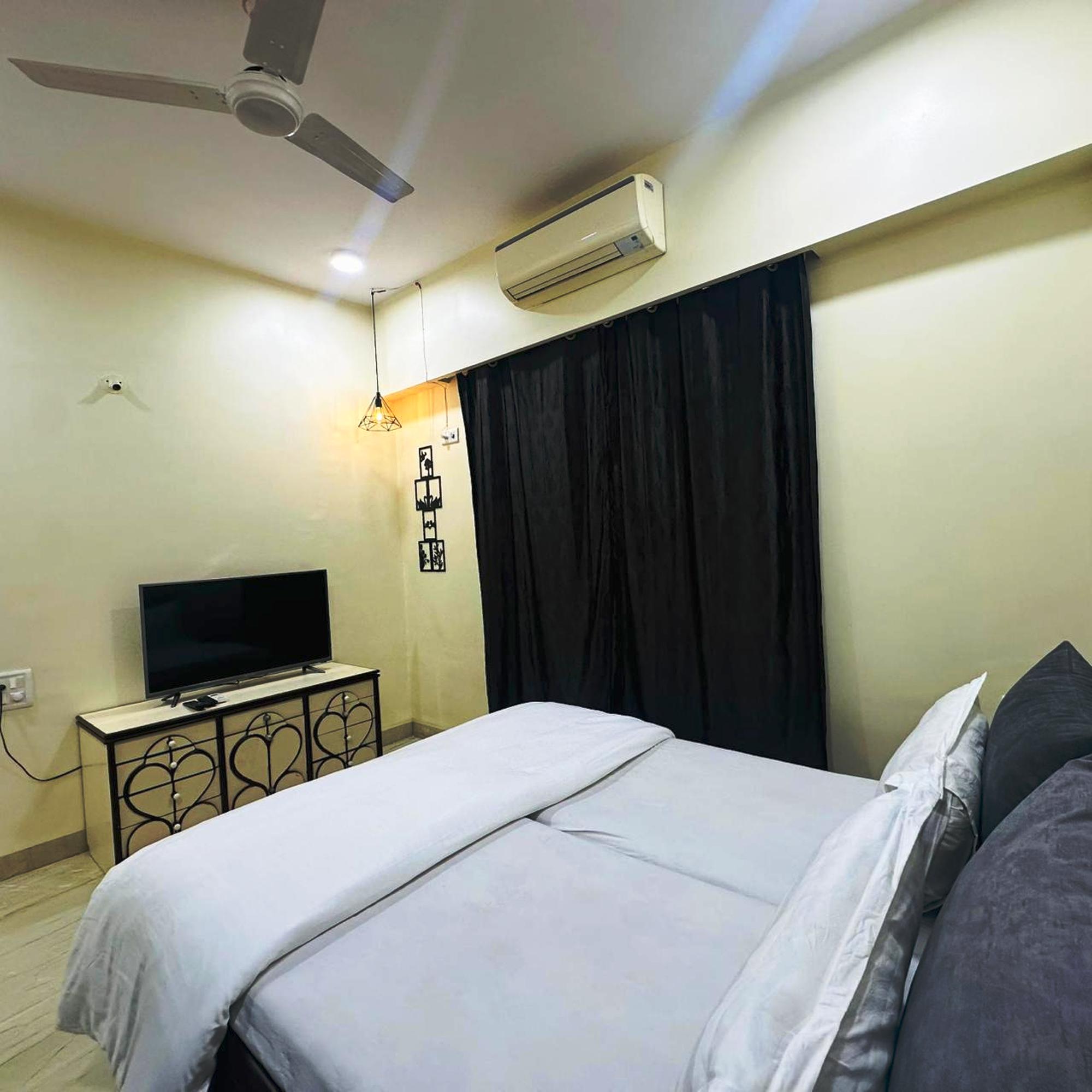 BKC Connector Furnished 3 Bedrooms Chembur - Tap to explore photos