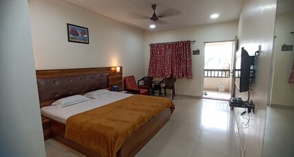 Chitrakoot Hill Resort Room Type - Deluxe Room