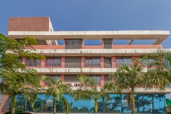 Hotel Isha, Talegaon Dabhade