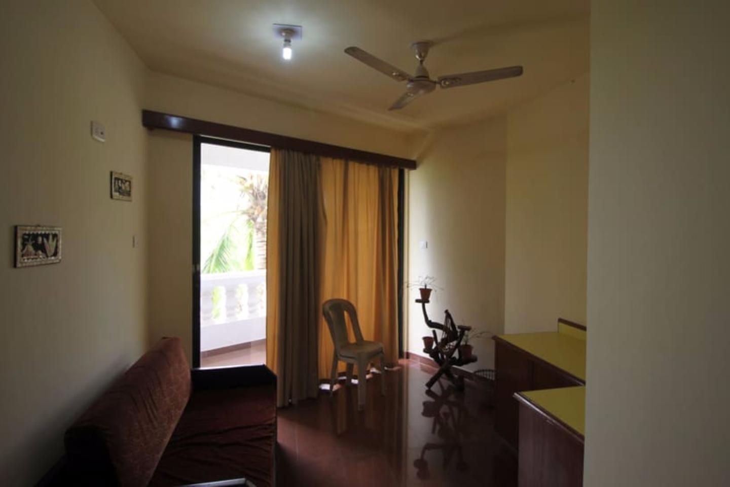 Hotel Mobor Beach Resort - Tap to explore photos