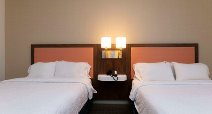 Hampton Inn by Hilton Scranton at Montage Mountain Room Type - 2 DBL ACCESSIBLE W TUB NS