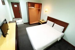 Hotel O Asia City