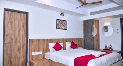 HOTEL MSVG RESIDENCY Room Type - Kings Room