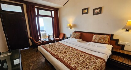 Krishna Mountview Room Type - Executive Room with Balcony