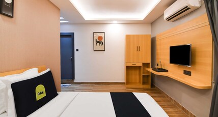 Palette Jagatpur Formerly Seven Eleven India Room Type - Deluxe Room